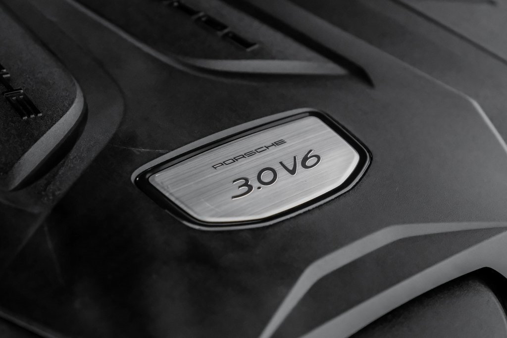 Used 2023 Porsche Cayenne image 61