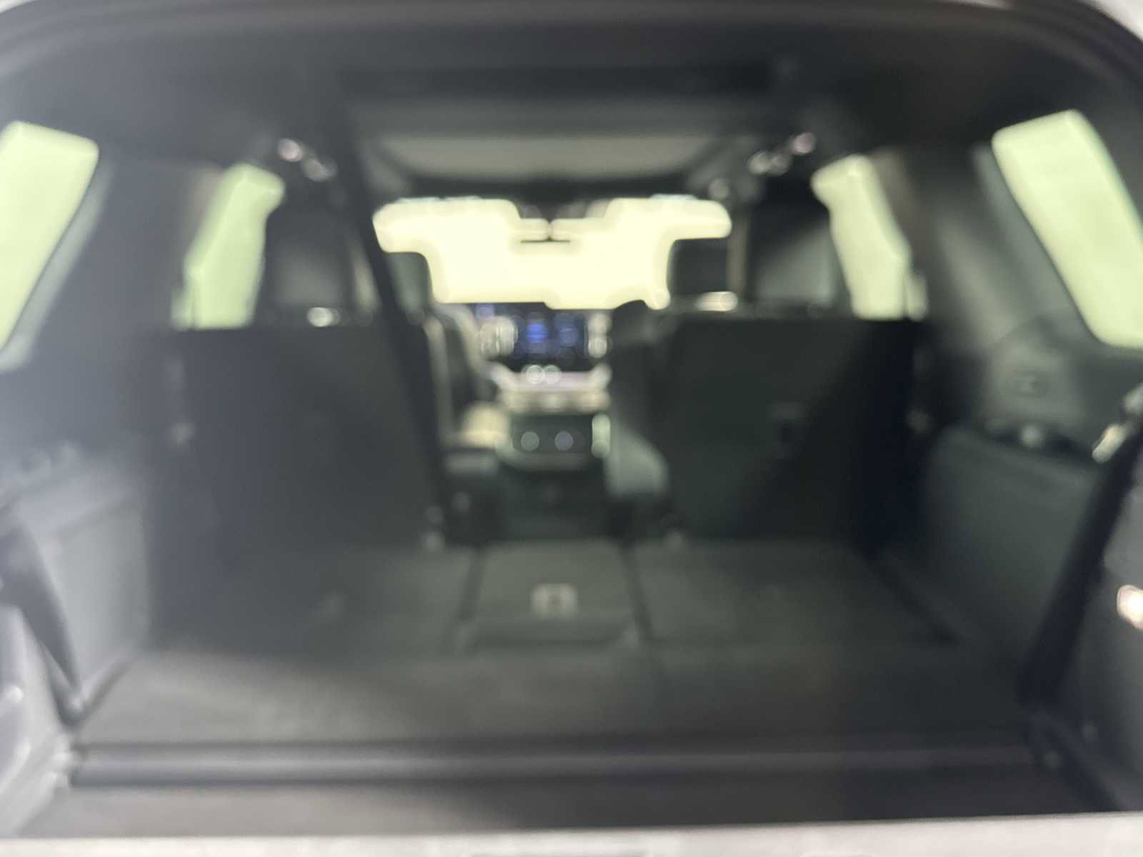 Used 2025 Ford Expedition Platinum w/ Stealth Performance Package image 21
