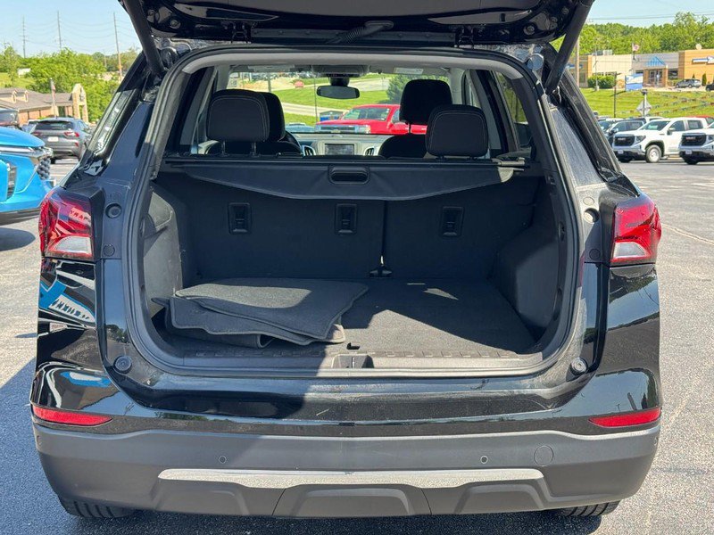 Used 2024 Chevrolet Equinox LT w/ Driver Convenience Package AWD/4WD image 5
