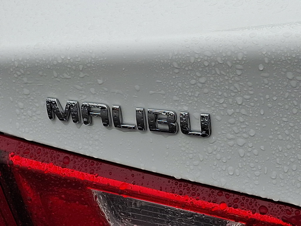 Used 2025 Chevrolet Malibu LT image 17