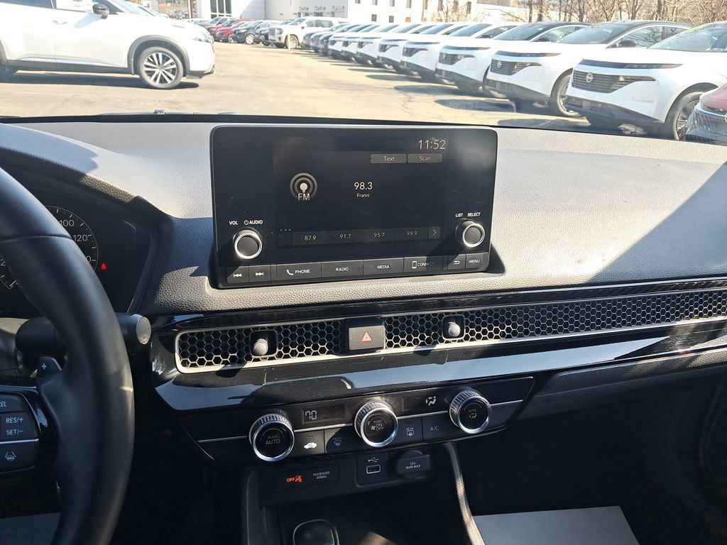 Used 2022 Honda Civic Sport image 34