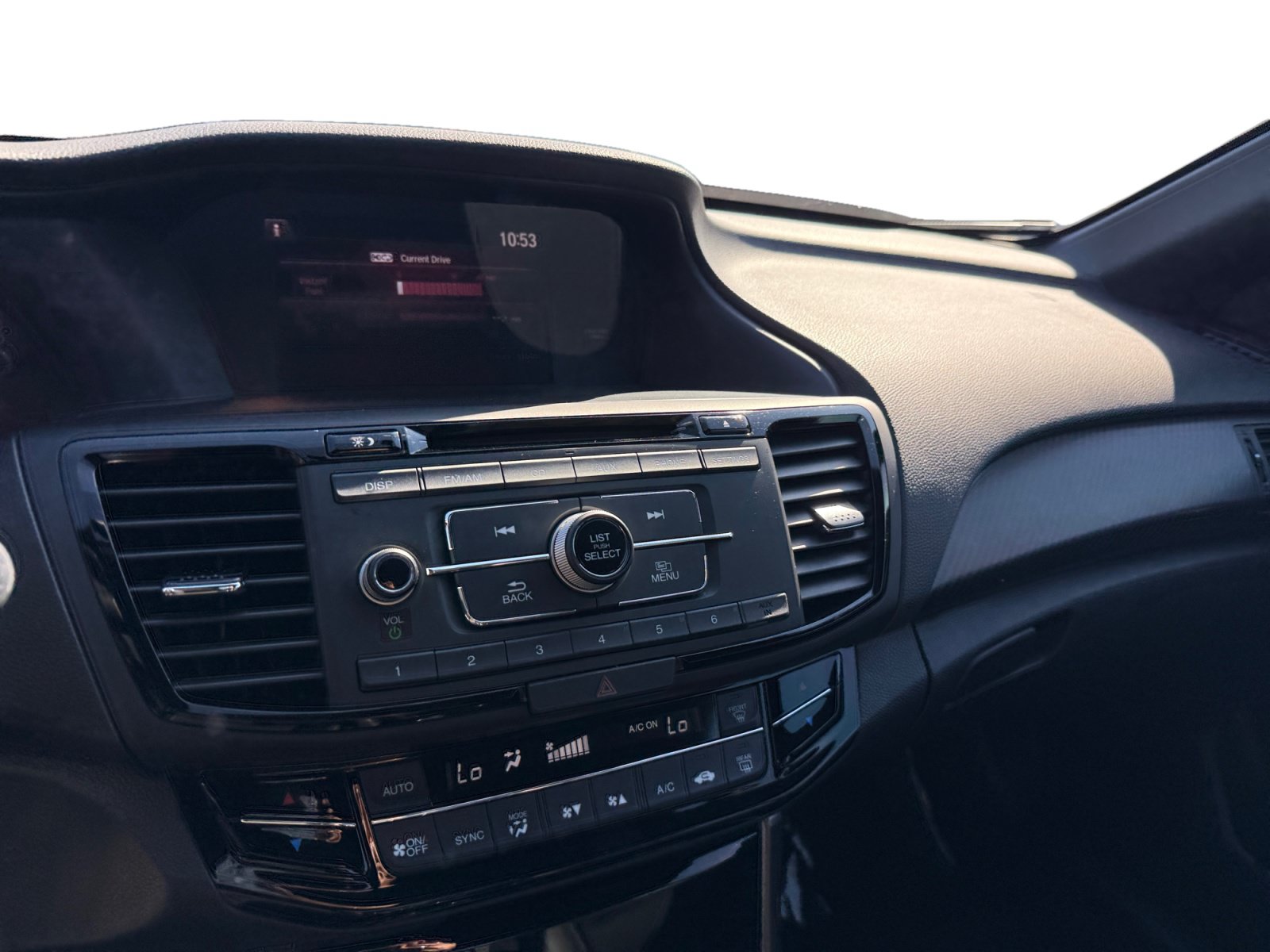 Used 2016 Honda Accord Sport image 12