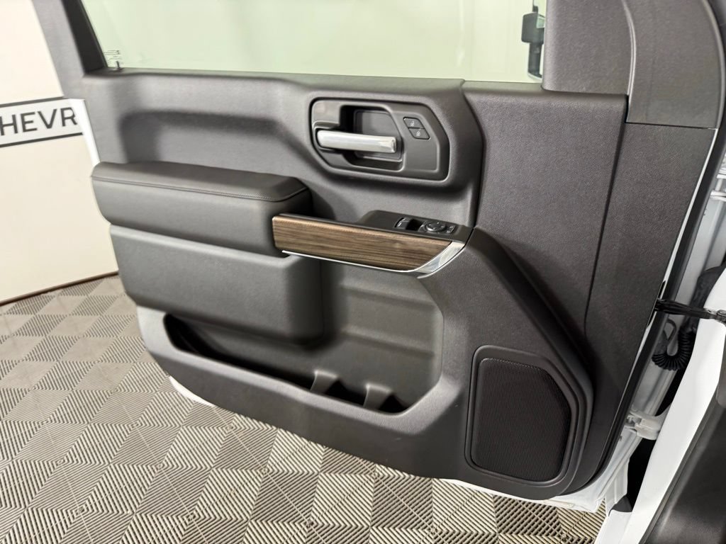 New 2025 Chevrolet Silverado 2500 LT AWD/4WD image 12