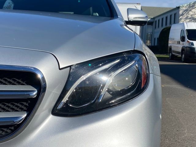 Used 2019 Mercedes-Benz E 300 4MATIC image 14