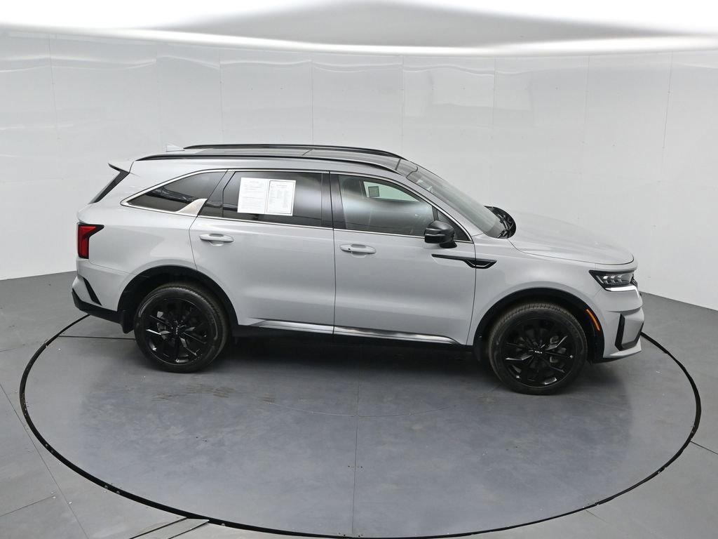 Used 2022 Kia Sorento SX AWD/4WD image 40
