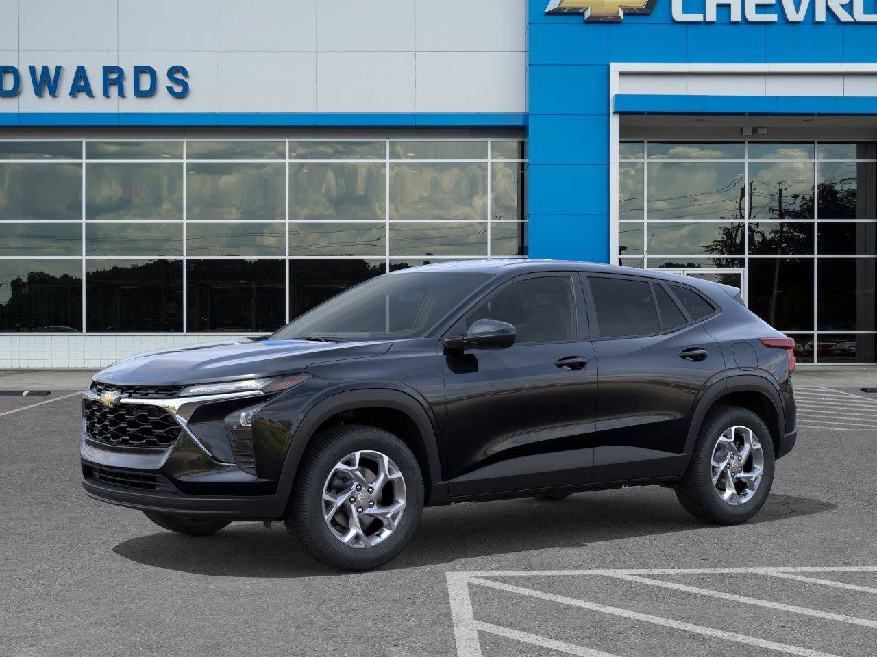 New 2026 Chevrolet Trax LS w/ LS Convenience Package FWD image 2