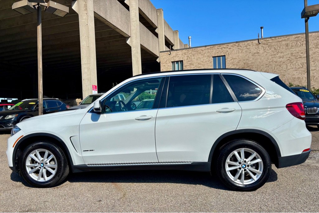 Used 2015 BMW X5 xDrive35i w/ Premium Package image 1