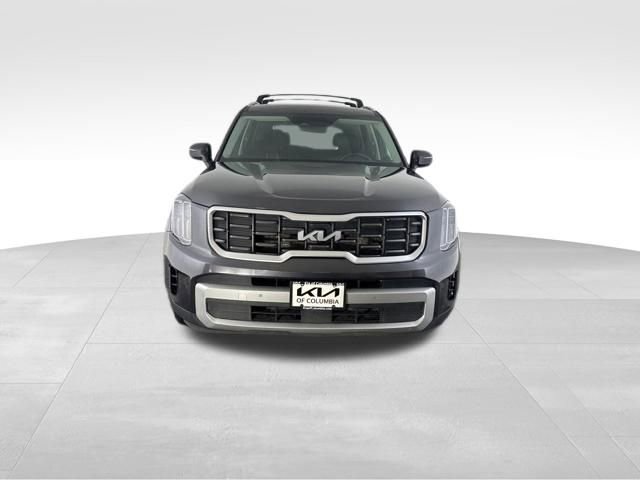 Certified 2025 Kia Telluride S image 3