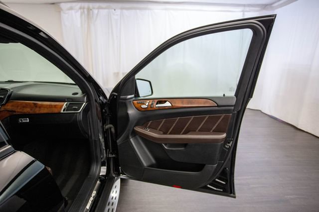 Used 2016 Mercedes-Benz GLE 63 AMG 4MATIC w/ Night Package image 17