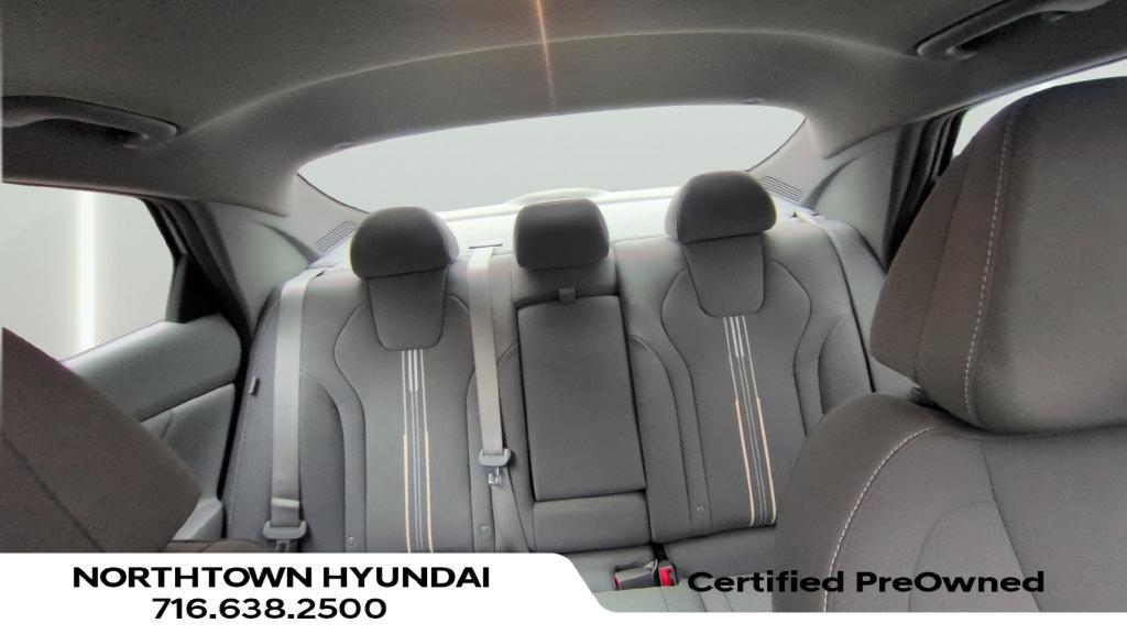 Certified 2024 Hyundai Elantra SEL w/ Convenience Package FWD image 19