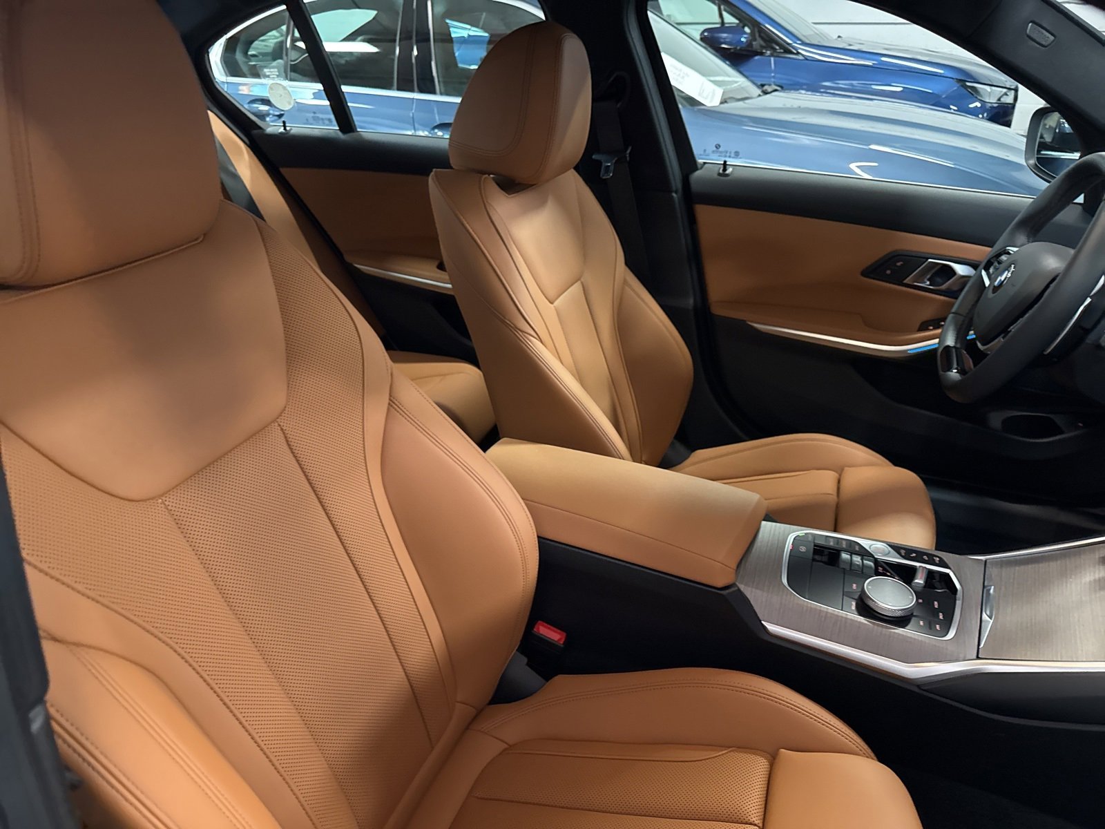 Used 2025 BMW 330i xDrive Sedan image 8