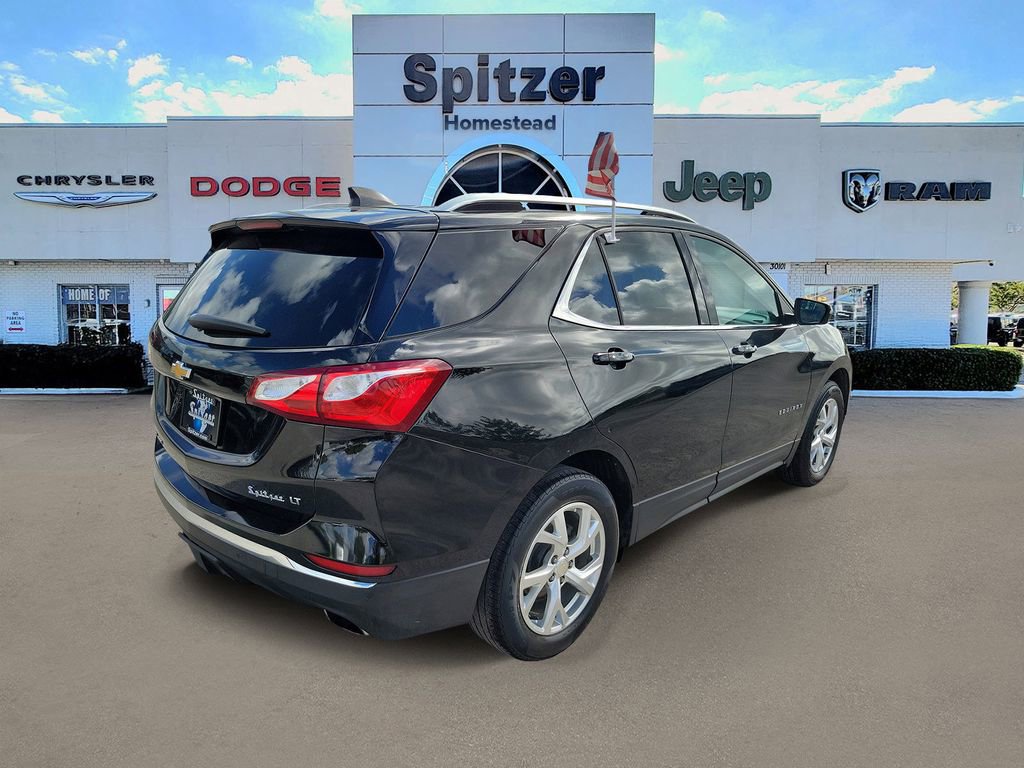 Used 2019 Chevrolet Equinox LT image 2