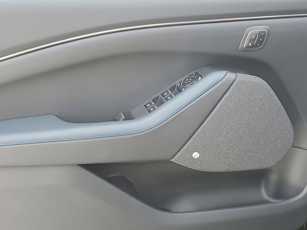 New 2026 Ford Mustang Mach-E GT image 27