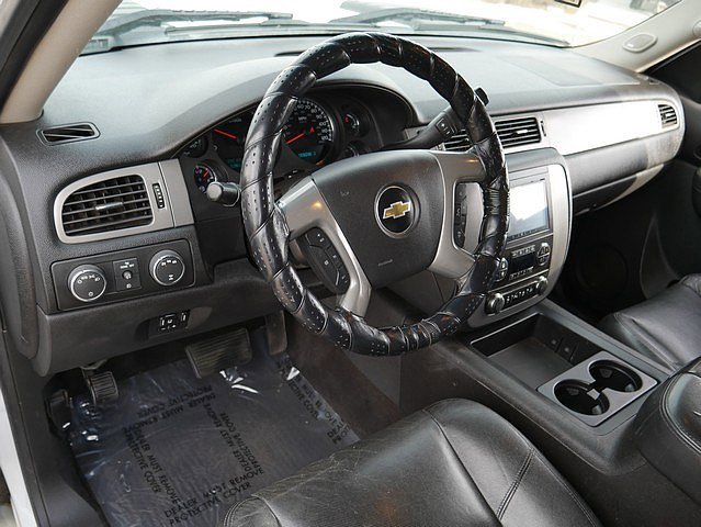 Used 2014 Chevrolet Silverado 2500 LTZ w/ LTZ Plus Package image 11