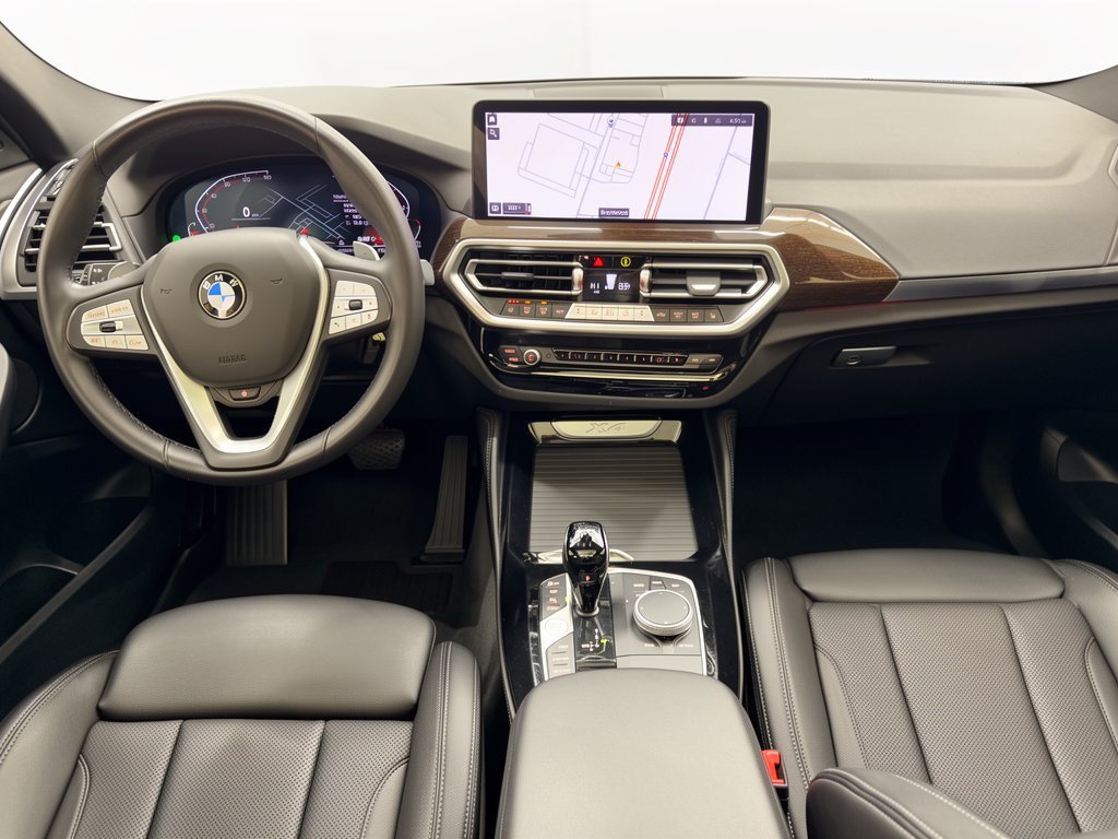 Used 2024 BMW X4 xDrive30i AWD/4WD image 17