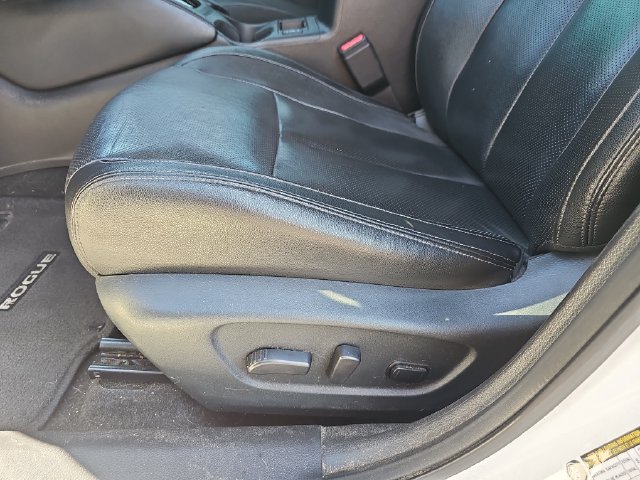 Used 2020 Nissan Rogue SL w/ Premium Package FWD image 17