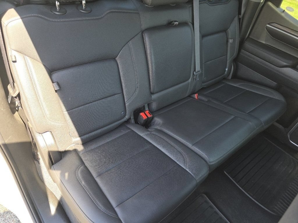 Used 2022 Chevrolet Silverado 1500 LTZ w/ Technology Package AWD/4WD image 23
