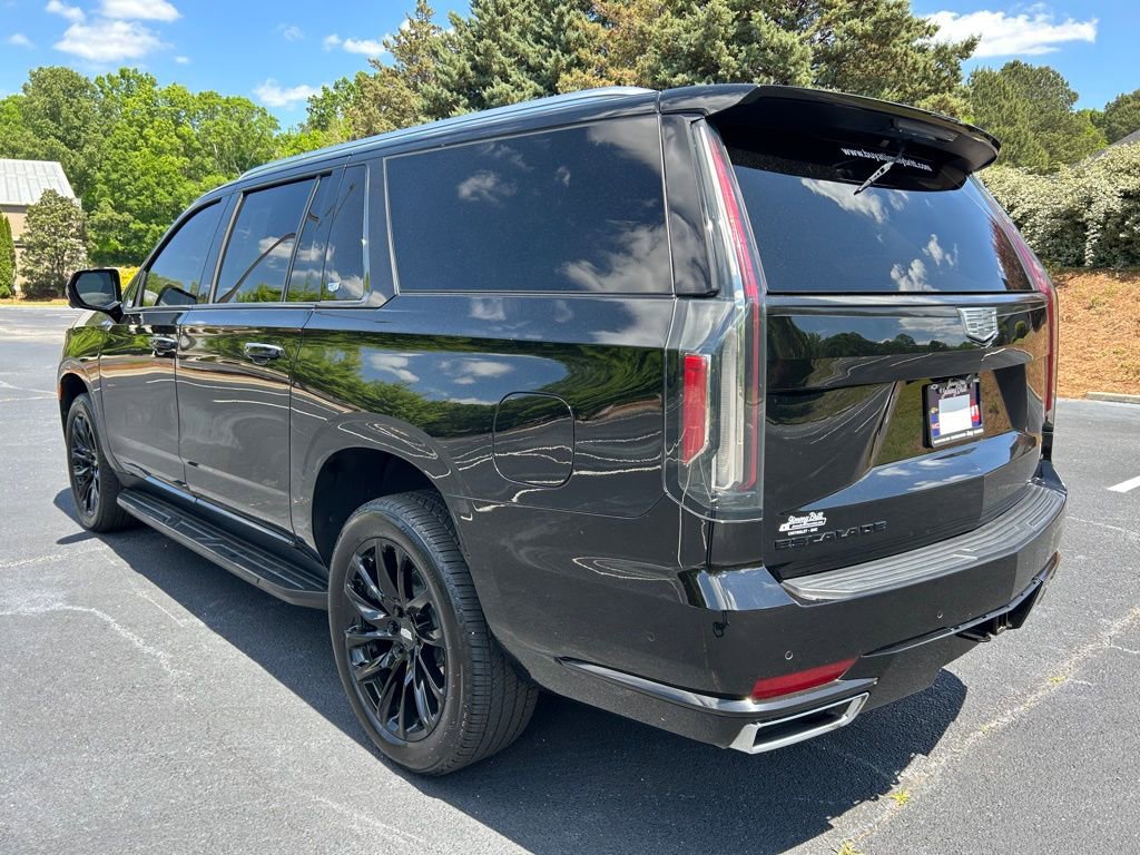 Used 2023 Cadillac Escalade ESV Premium Luxury AWD/4WD image 24