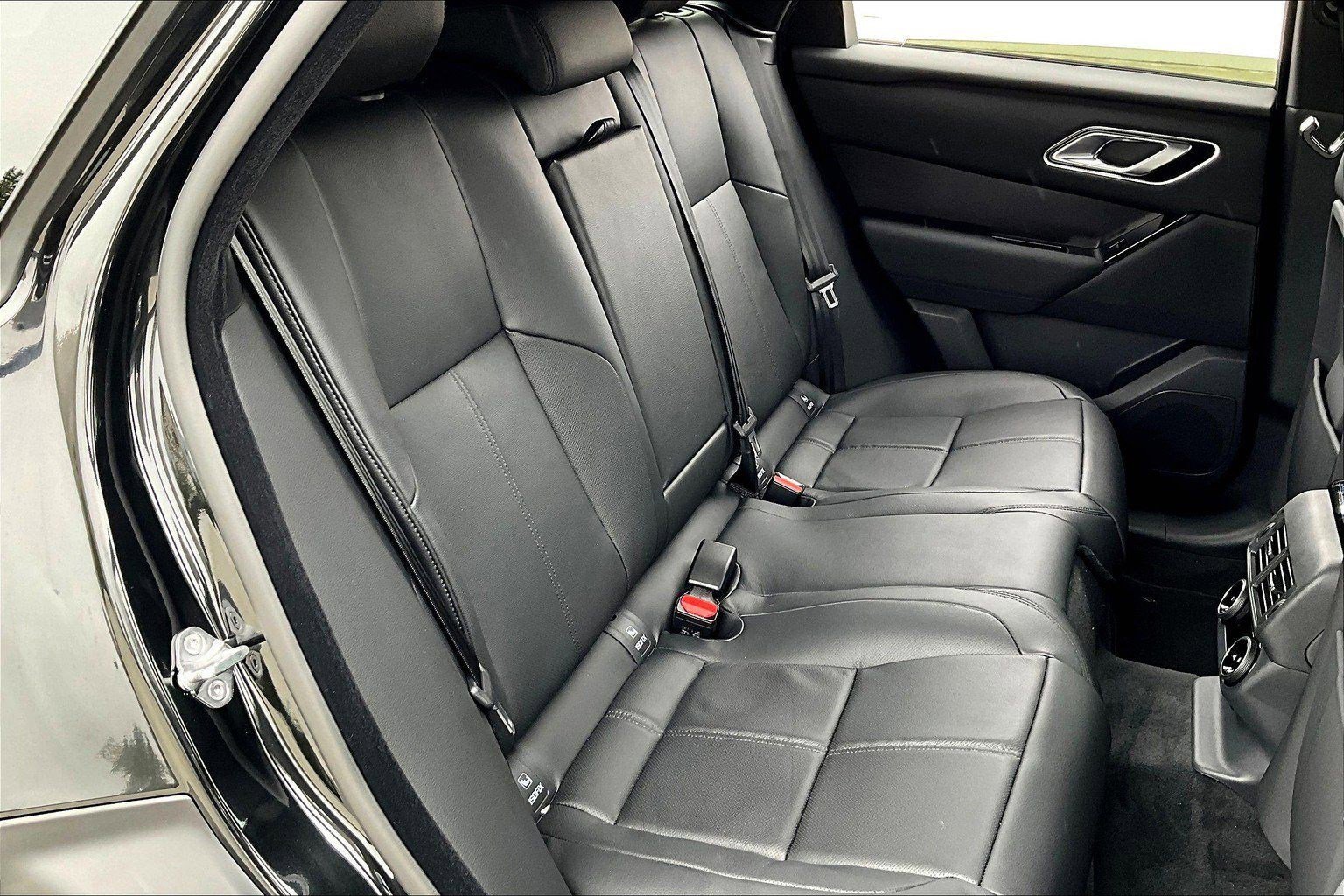 New 2026 Land Rover Range Rover Velar Dynamic SE image 11