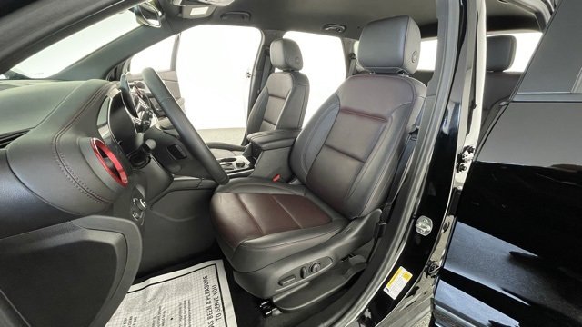 Used 2025 Chevrolet Blazer RS image 33