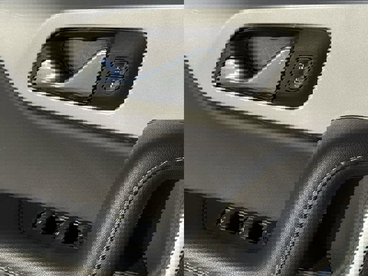 Certified 2024 Chevrolet Blazer LT w/ Midnight/Sport Edition image 20