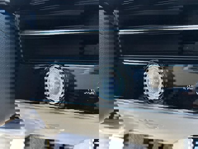 Used 2026 Genesis GV70 2.5T Select image 34