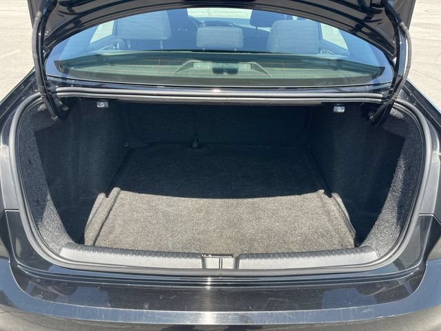 Used 2016 Volkswagen Jetta SE FWD image 17