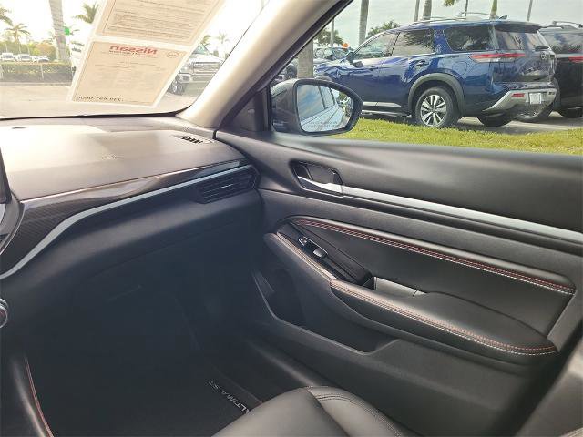 Certified 2023 Nissan Altima 2.5 SR w/ SR Premium Package image 19