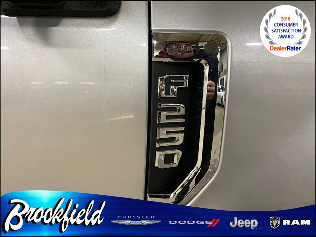 Used 2017 Ford F250 XLT AWD/4WD image 10