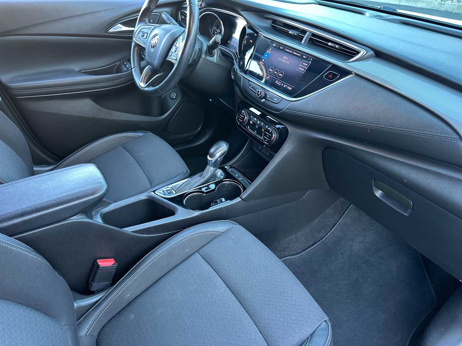 Used 2021 Buick Encore GX Select w/ Advanced Technology Package image 17