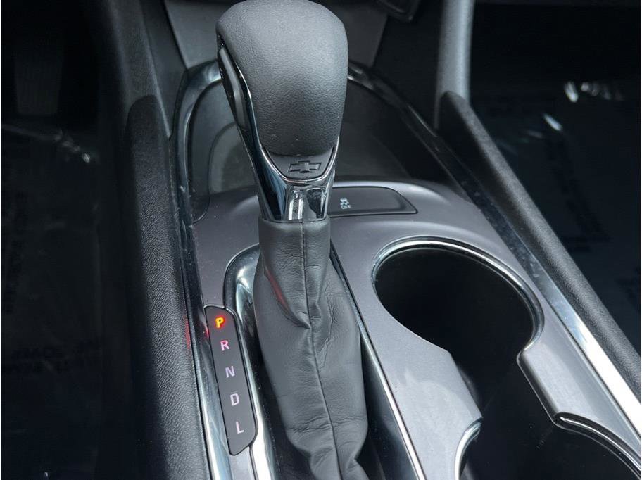 Used 2023 Chevrolet Malibu LT image 14