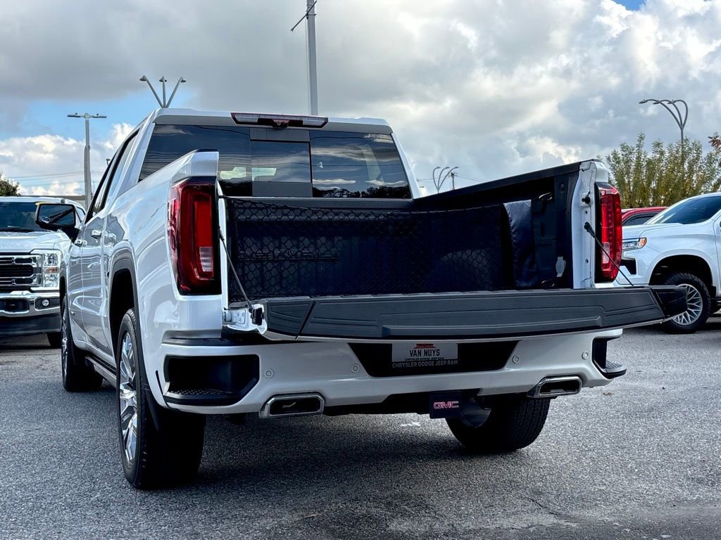 Used 2024 GMC Sierra 1500 Denali w/ Denali Reserve Package image 9