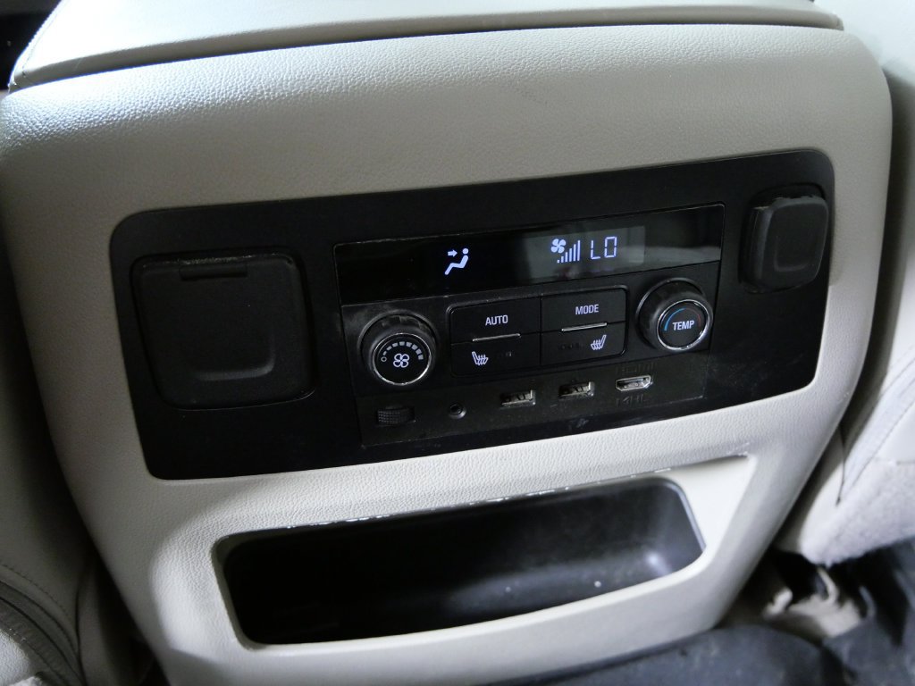 Used 2020 GMC Yukon Denali w/ Denali Ultimate Package AWD/4WD image 20
