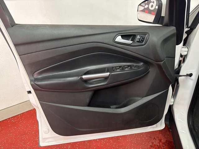 Used 2019 Ford Escape Titanium image 19