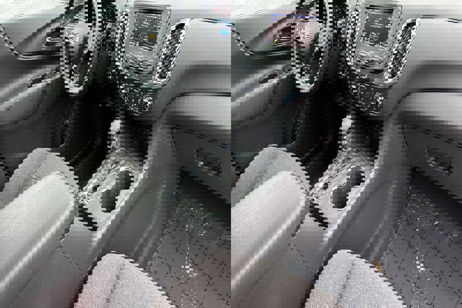 Used 2024 Chevrolet Equinox LT image 16