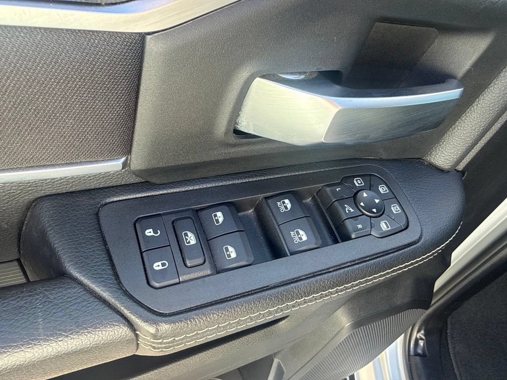 Certified 2026 RAM 2500 Big Horn AWD/4WD image 14