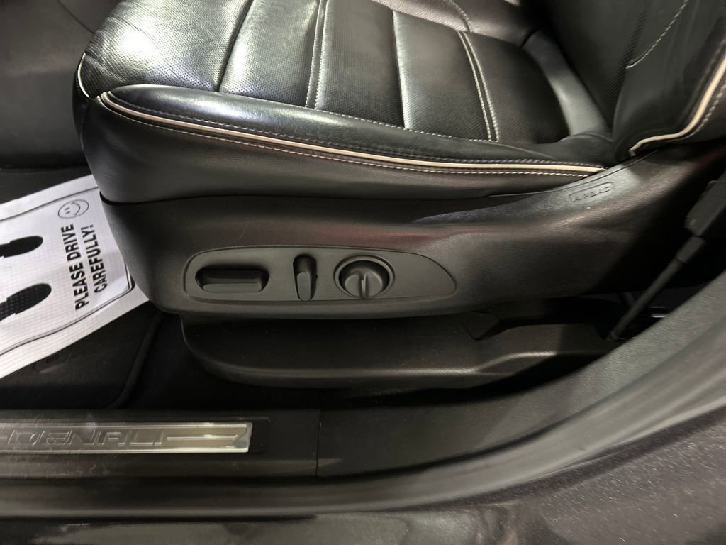 Used 2017 GMC Acadia Denali w/ Technology Package image 11