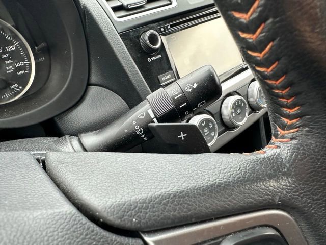 Used 2016 Subaru Crosstrek 2.0i Premium image 11