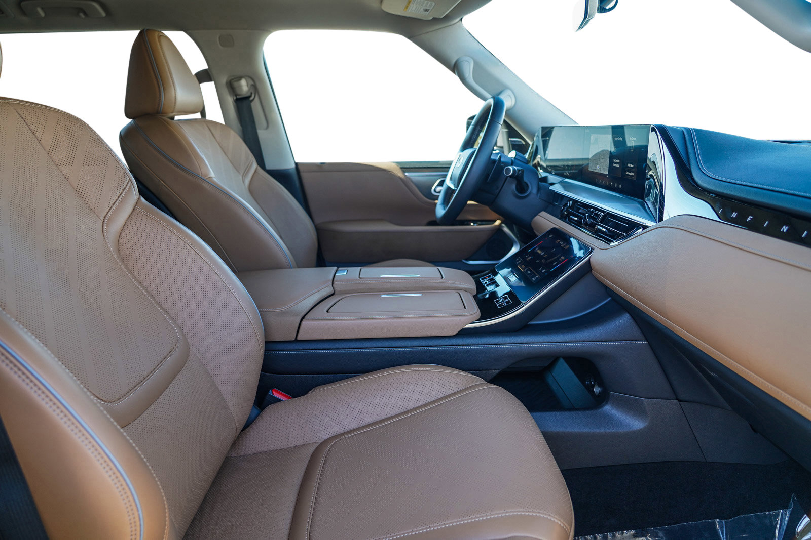 Used 2025 INFINITI QX80 Luxe image 22