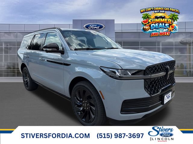 New 2025 Lincoln Navigator Reserve w/ Jet Appearance Package