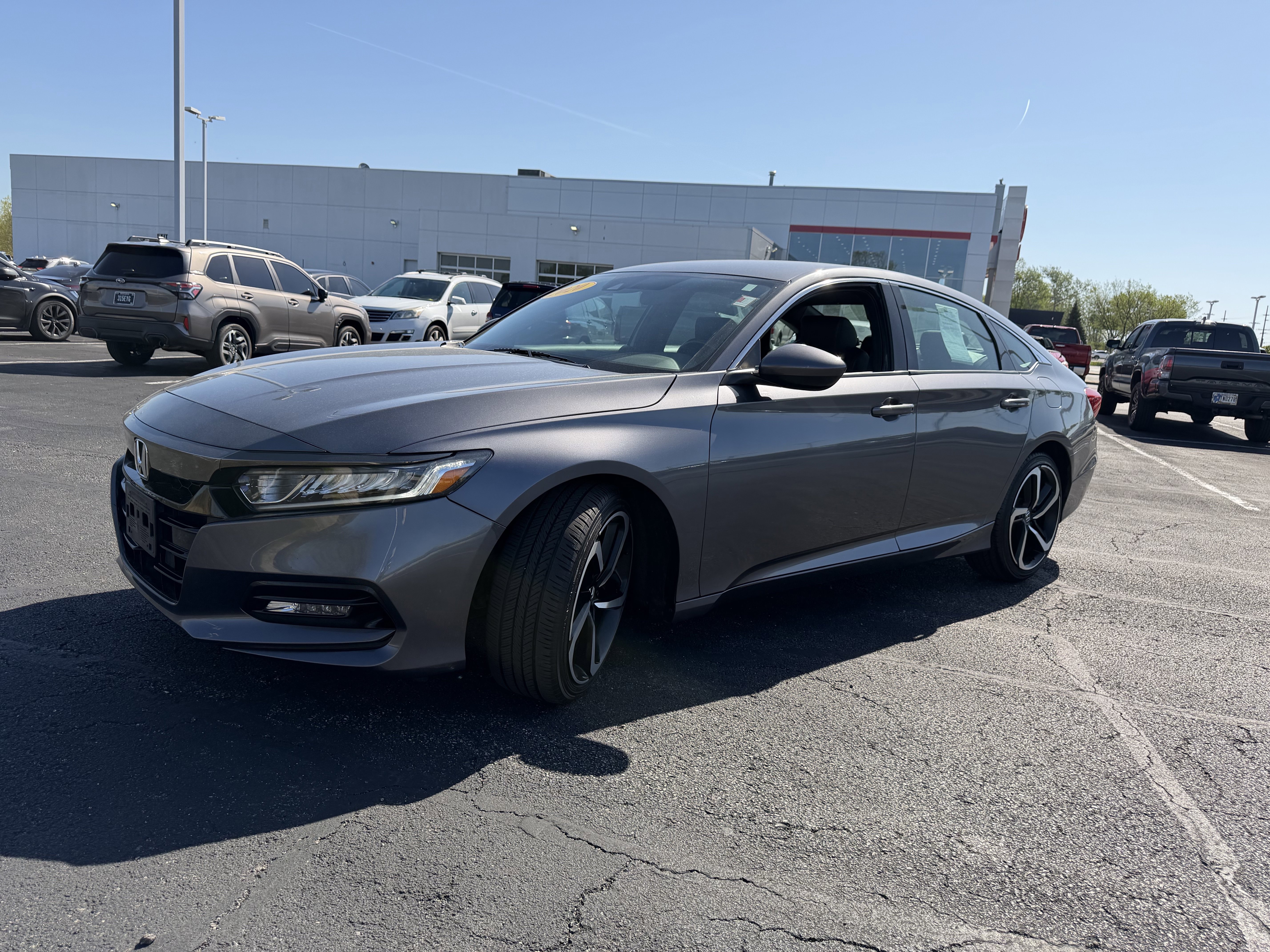 Used 2020 Honda Accord Sport image 4