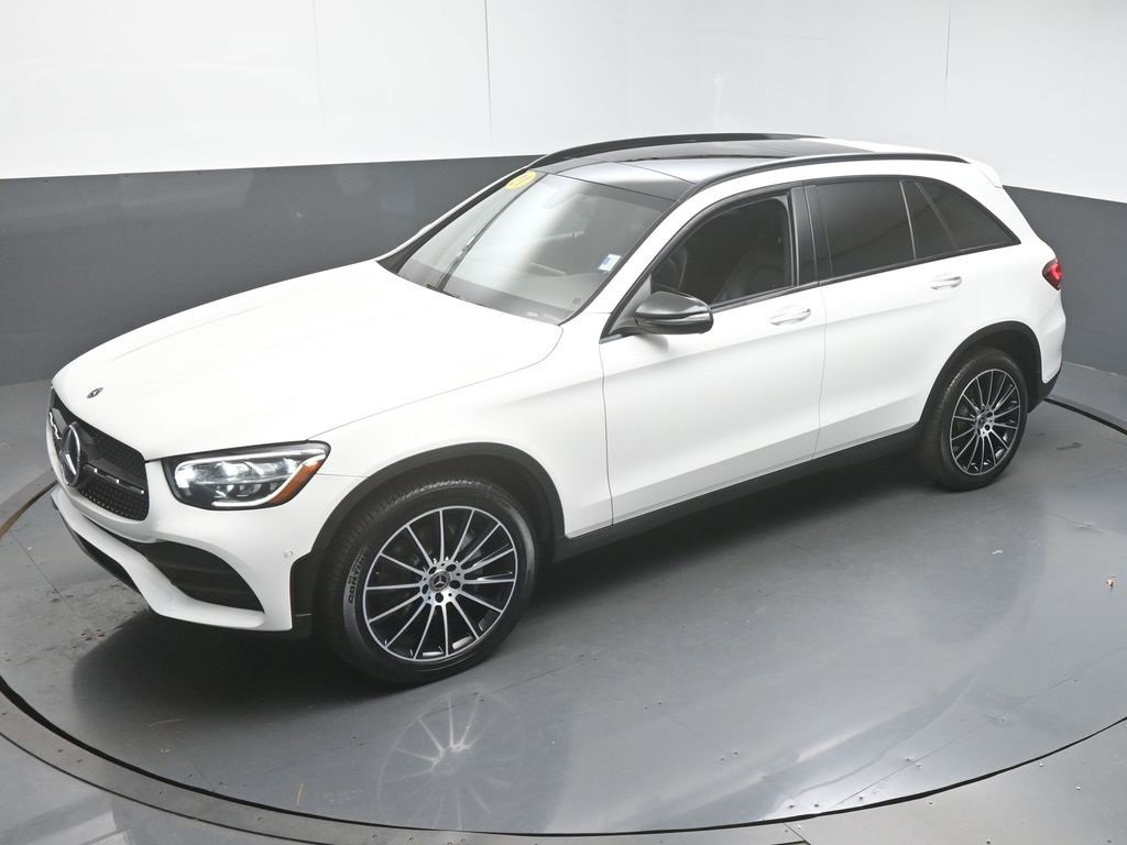 Used 2021 Mercedes-Benz GLC 300 w/ AMG Line image 42