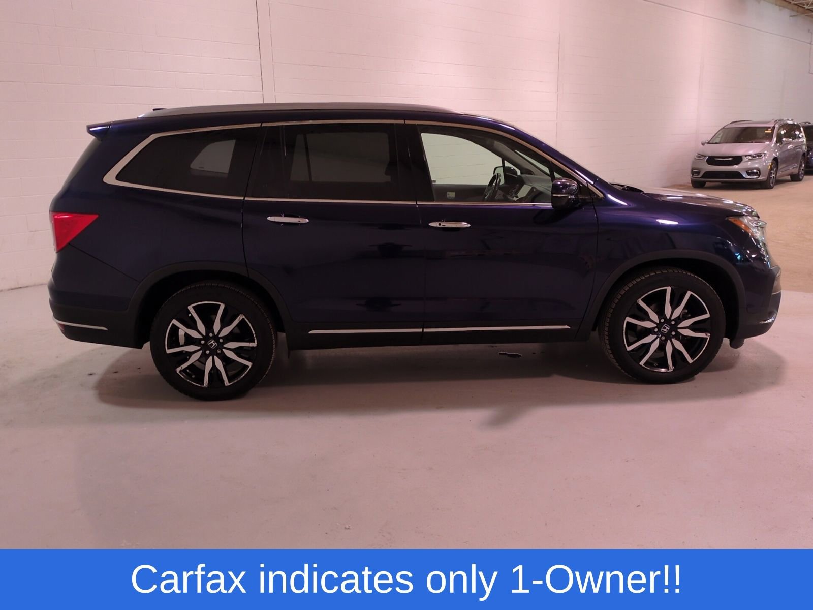 Used 2019 Honda Pilot Elite image 2