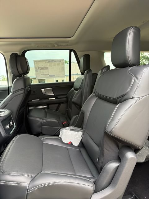 New 2027 Ford Expedition Max Platinum w/ Driver's Package AWD/4WD image 25