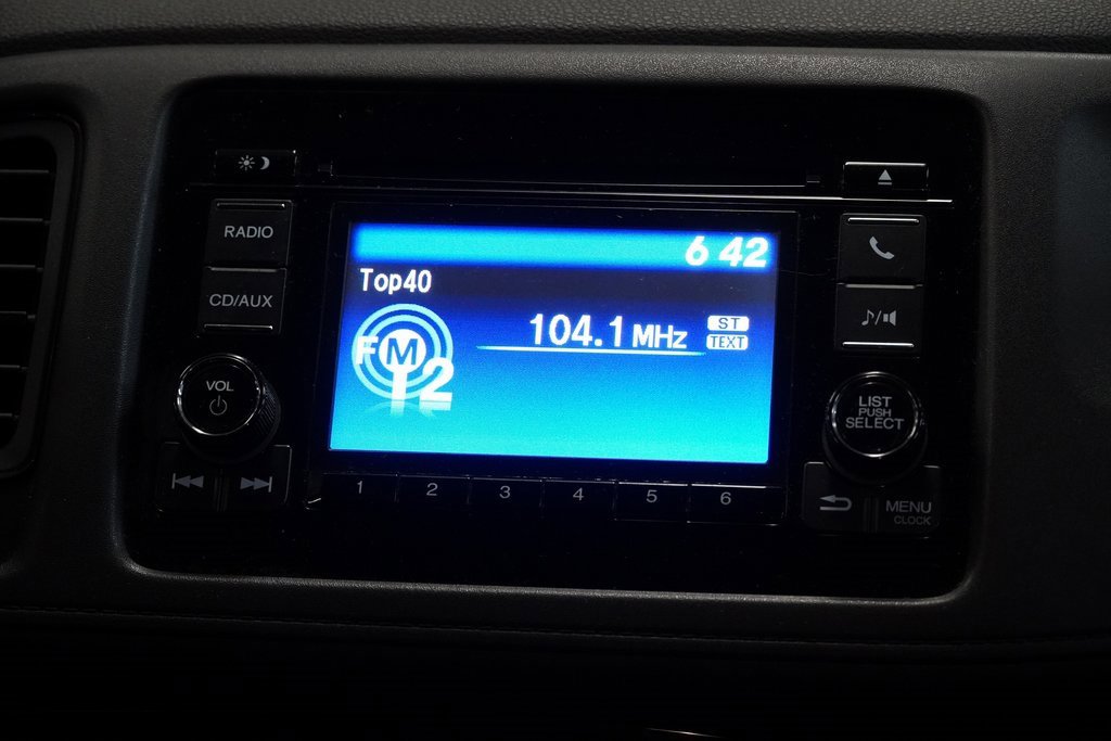 Used 2017 Honda HR-V LX image 19