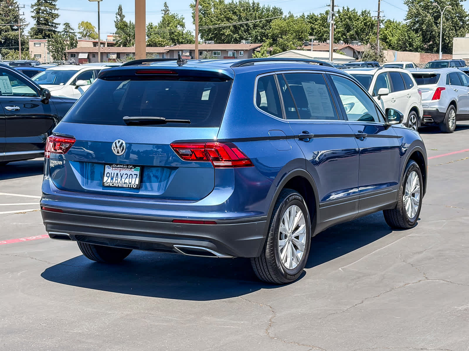 Used 2019 Volkswagen Tiguan SE FWD image 4