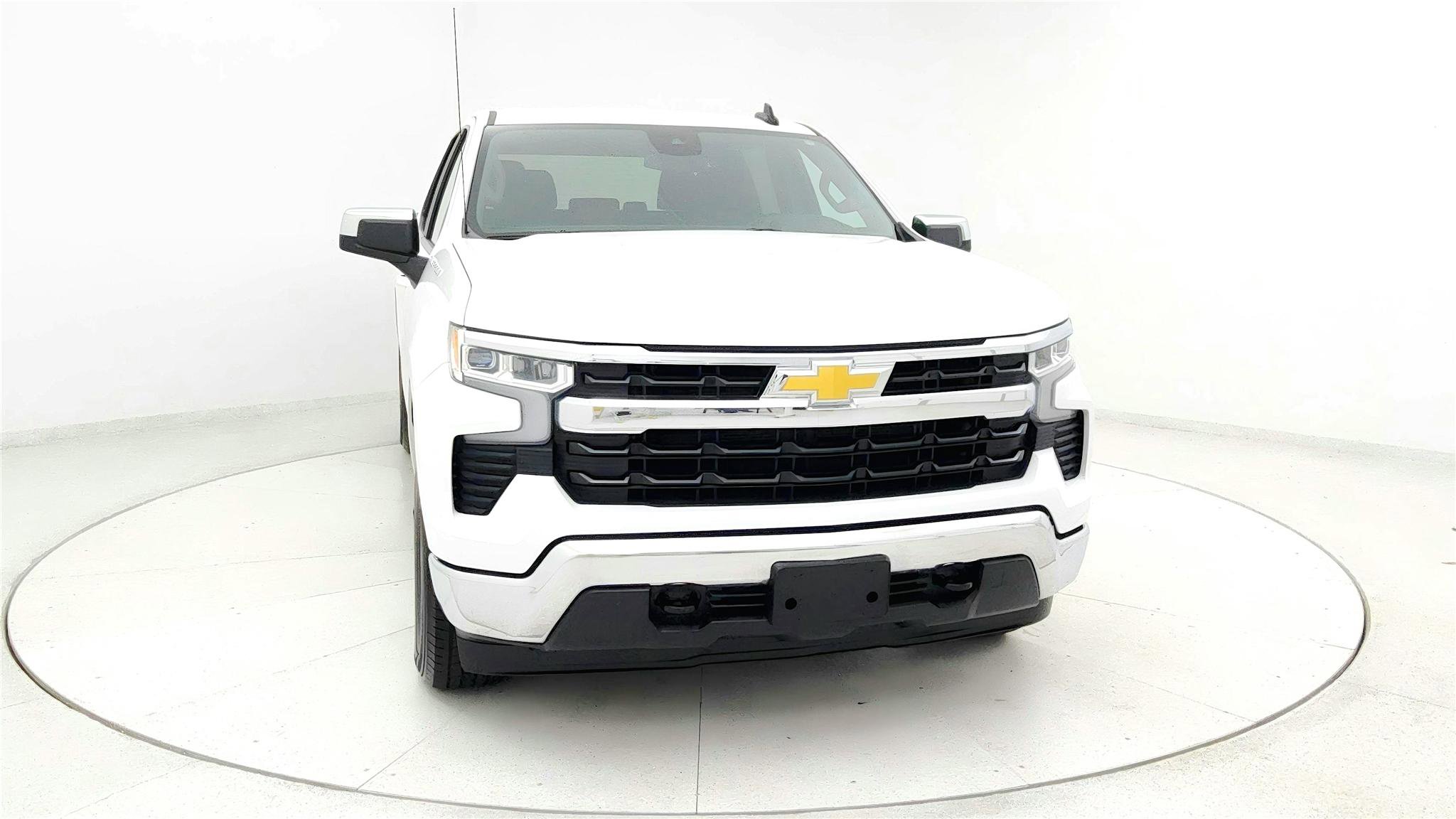 Used 2025 Chevrolet Silverado 1500 LT image 8