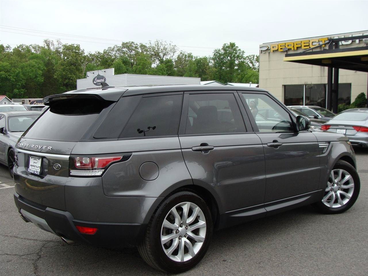 Used 2016 Land Rover Range Rover Sport HSE AWD/4WD image 6
