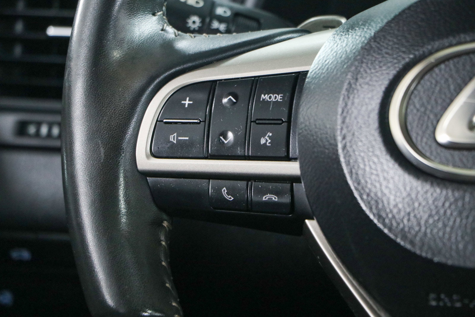 Used 2022 Lexus RX 350 FWD w/ Premium Package image 13