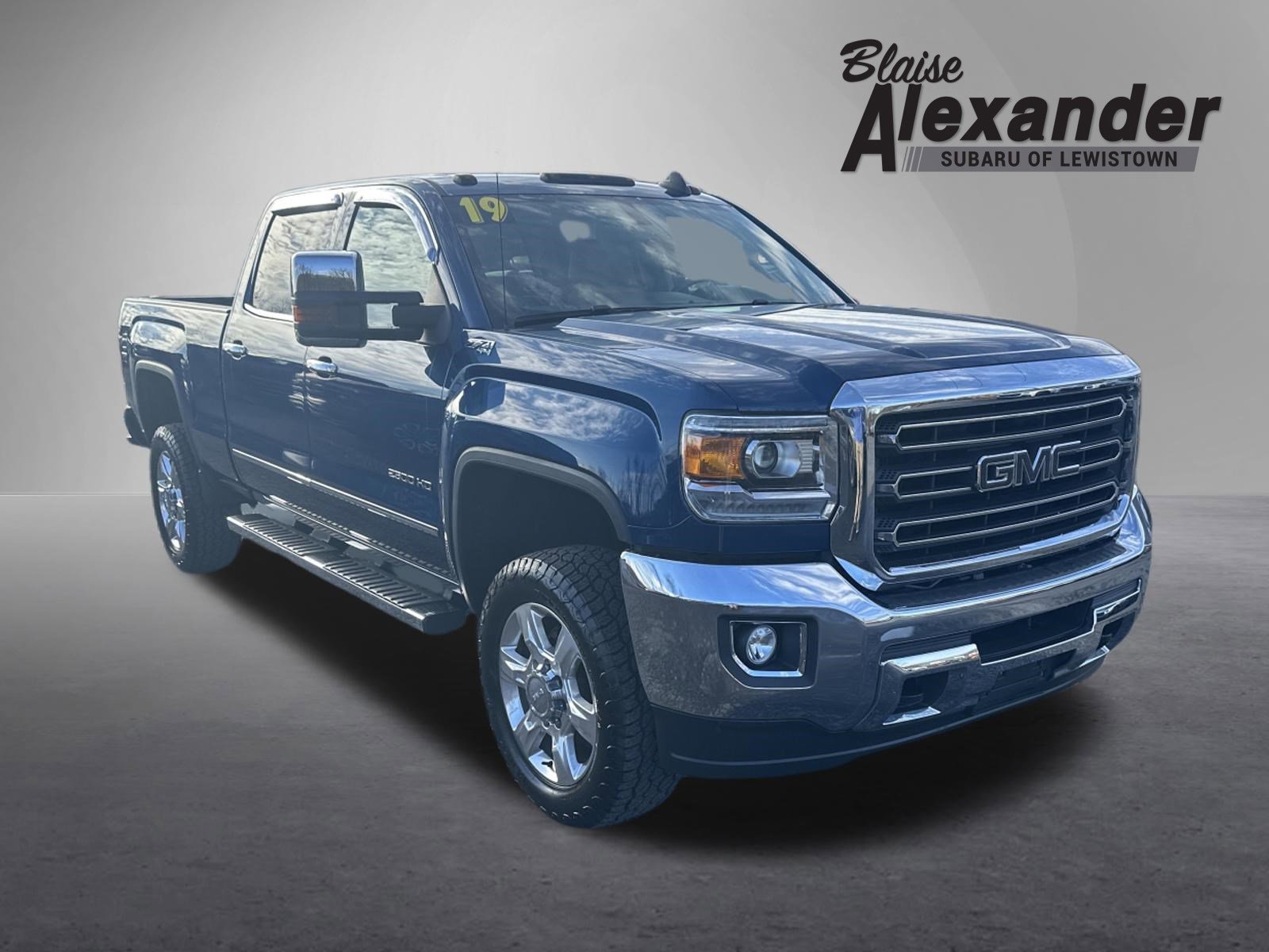 Used 2019 GMC Sierra 2500 SLT w/ Suspension Package, Off-Road image 1